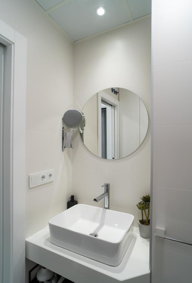 AAC Málaga - Apartamento luminoso y nuevo, a 1,3km del centro de Málaga Exterior foto