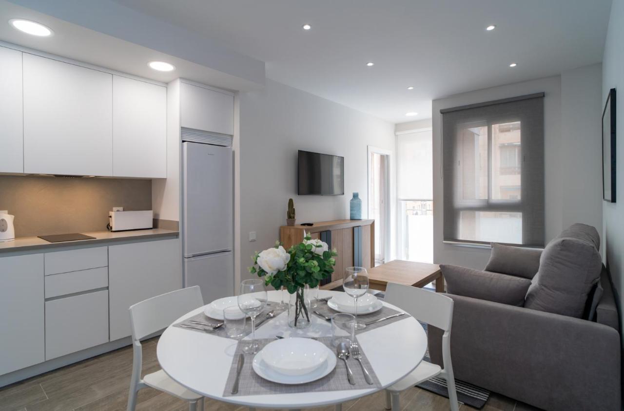 AAC Málaga - Apartamento luminoso y nuevo, a 1,3km del centro de Málaga Exterior foto