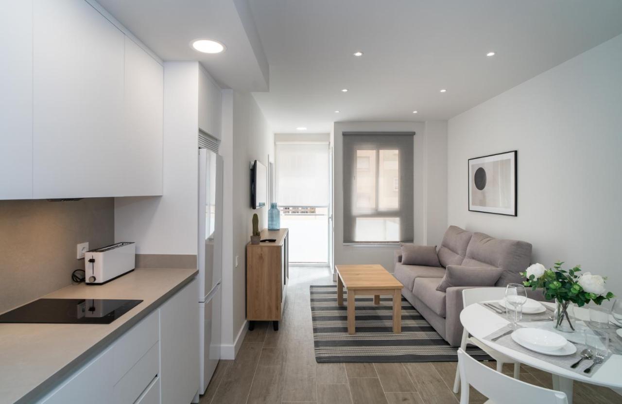 AAC Málaga - Apartamento luminoso y nuevo, a 1,3km del centro de Málaga Exterior foto